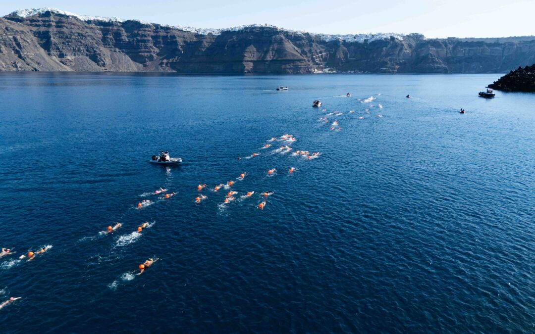 Με πάνω από 3.500 συμμετοχές από 40 χώρες και 4 ηπείρους ολοκληρώθηκε το «Santorini Experience 2025»