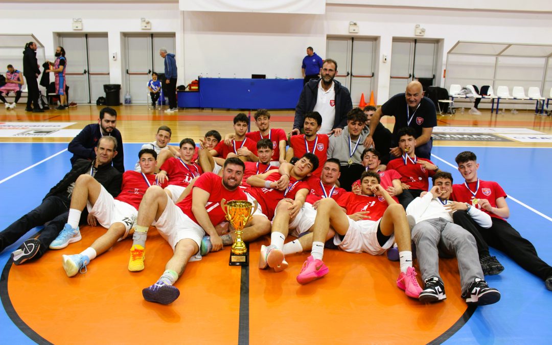 Η Ελπίδα πρωταθλήτρια της «Santorini Basketball League»